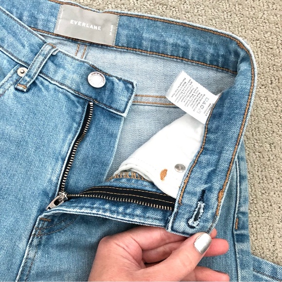 CLOSEOUT \Everlane\• Original Cheeky Jean in Stone-Washed Sky - Picture 13 of 16